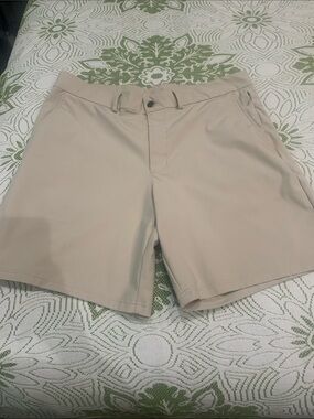 Old Navy Beige Flat-Front Men's Shorts